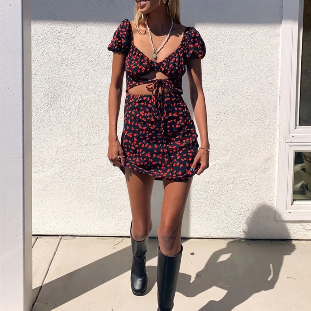 Princess Polly NAKITA MINI DRESS BLACK FLORAL